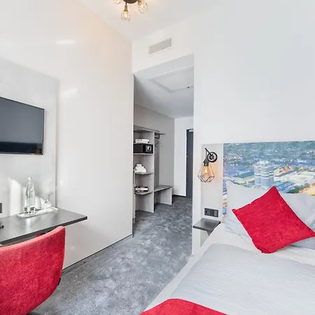 Rimedya - An Der Messe Hotel 4*