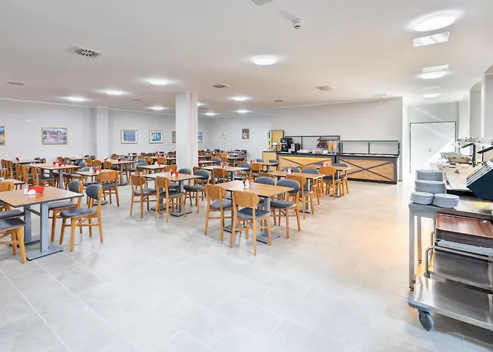 C&n - An Der Messe Múnich