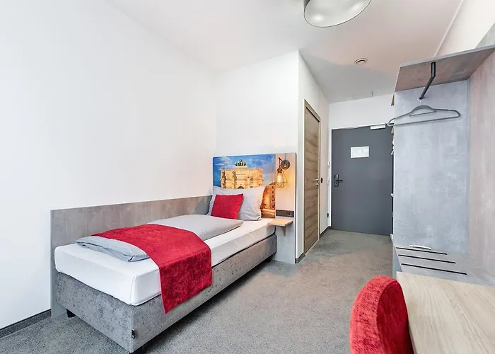 C&n - An Der Messe Hotel Múnich